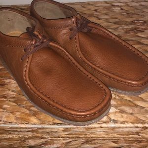 Clarks Wallabee Run